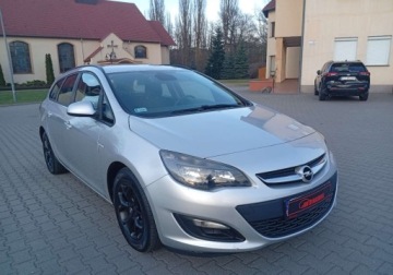Opel Astra J Sports Tourer Facelifting 1.7 CDTI ECOTEC 130KM 2013 Opel Astra Zarejestrowany - ubezpieczony - 1,7 - 130 KM 1.7 Diesel 130KM