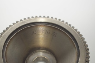 JINÉ DÍLY KOMORA MOTORU BMW 7 (E38) 2248292 3.9L DIESEL 180KW 2001