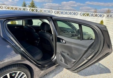 Kia Stinger Liftback 2.0 T-GDi 245KM 2019 Kia Stinger Kia Stinger 2.0 T-GDI OPF GT Line 2.0 Benzyna 245KM, zdjęcie 35