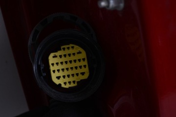 CHRYSLER YPSILON 2013 PŘEDNÍ STRANA PRAVÁ DVEŘE