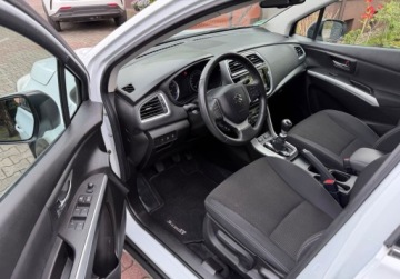 Suzuki SX4 II S-cross Facelifting 1.4 BOOSTERJET 140KM 2018 Suzuki SX4 S-Cross 1,4T 140KM FULL LED Navi Key-Less Bezwypadkowy Serwisow, zdjęcie 13