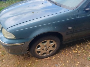 ROVER 45 1999 PŘEDNÍ STRANA LEVÝ BLATNÍKY
