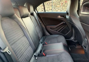 Mercedes Klasa A W176 Hatchback 5d Facelifting 180 122KM 2016 Mercedes-Benz Klasa A Mercedes-Benz Klasa A 180 7G-DCT AMG Line 1.6 Benzyna, zdjęcie 23