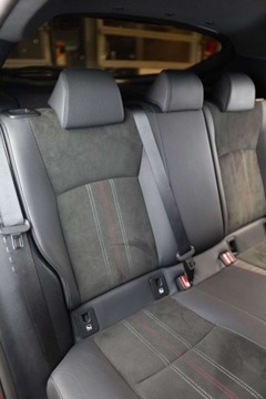 Toyota C-HR I Crossover Facelifting 1.8 Hybrid 122KM 2023 Toyota C-HR 1.8 Hybrid GPF GR Sport 1.8 Hybryda 122KM, zdjęcie 10