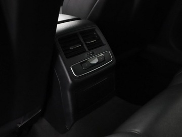 Audi A4 B9 Avant 2.0 TDI 150KM 2016 Audi A4 Avant Niski przebieg DSG Skóra Navi, zdjęcie 33