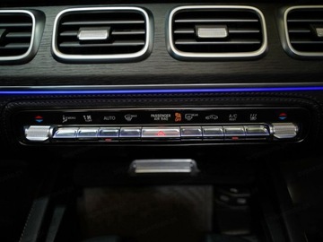 Mercedes GLE V167 SUV Facelifting 2.0 300d 269KM 2025 MERCEDES-BENZ GLE 300 d 4-Matic AMG Line 2.0 (269KM) 2025, zdjęcie 12