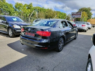 Volkswagen Jetta VI 2016 Volkswagen Jetta 1.8 TFSI 170 KM, Automat, Skóra,, zdjęcie 4