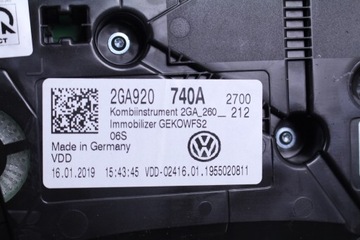 PŘÍSTROJOVÁ DESKA BUDÍKY VOLKSWAGEN OE 2GA920740A