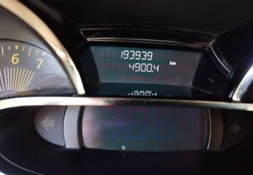 Renault Clio IV Grandtour  1.2 16V 74KM 2013 Renault Clio Renault Clio IV 1.2 73 km stan bdb gwarancja przebiegu 1.2, zdjęcie 15