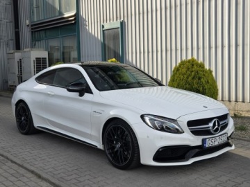 Mercedes Klasa C W205 Coupe AMG AMG 63 476KM 2016 Mercedes C 63 AMG Coupe 4.0 V8 476KM. Salon Polska, zdjęcie 2