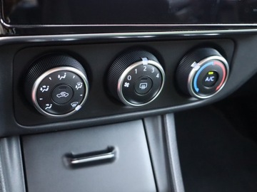 Toyota Corolla XII Sedan 1.6 Valvematic Dual VVT-i 132KM 2019 Toyota Corolla 1.6 Valvematic, Salon Polska, zdjęcie 12