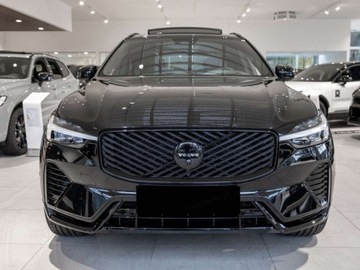 Volvo XC60 II 2025 VOLVO XC60 B5 AWD Ultra Black Edition Suv 2.0 (264KM) 2025, zdjęcie 3