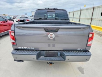 Nissan Titan 2020 Nissan Titan Sv 2020 5.6 Benzyna 400KM, zdjęcie 2