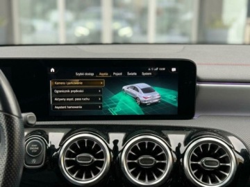 Mercedes CLA C118/X118 2020 Mercedes-Benz CLA 200 AMG Pakiet NightKameraLedSalon PL 1.3 Benzyna, zdjęcie 13