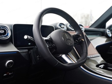 Mercedes GLC C254/X254 2025 GLC Coupe 300 de 4-Matic AMG Line 2.0 (353KM) 2025, zdjęcie 13
