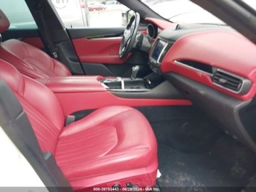 Maserati Levante 2018 Maserati Levante 2018 Maserati Levante 3.0L 3.0 Benzyna 345KM, zdjęcie 6