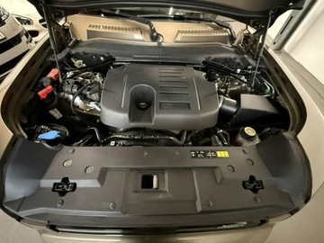 Land Rover Defender IV (L663) 90 3.0 i6P 400KM 2020 Land Rover Defender First Edition. 400 KM. Bezwyp., zdjęcie 35