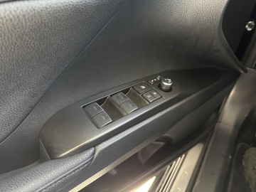 Toyota Camry IX Sedan 2.5 Hybrid Dynamic Force 218KM 2023 Toyota Camry 2.5 Hybrid Comfort CVT 2.5 Hybrid Com, zdjęcie 19