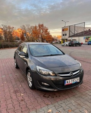 Opel Astra J GTC 1.4 Turbo ECOTEC 120KM 2013 Opel Astra 1.4B 120Ps PolSkora Klimatronik Podgrzewana kierownicafotele 1, zdjęcie 3