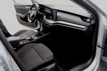 Skoda Octavia IV Kombi 2.0 TDI 115KM 2021 Skoda Octavia Skoda Octavia, IV, 2.0 TDI, 115KM, Kombi, Hak, Virtual, stan, zdjęcie 17