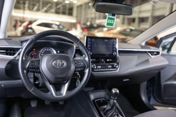 Toyota Corolla XII Sedan 1.5 VVT-i 125KM 2021 Toyota Corolla 1.5 Comfort 1.5 Benzyna 125KM, zdjęcie 11