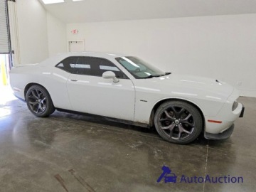 Dodge Challenger III 2019 Dodge Challenger 2019 DODGE CHALLENGER RT 5.7 Benzyna 375KM