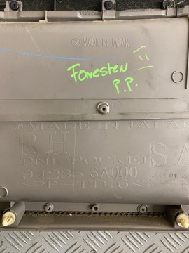 Boczek drzwi prawy przód Subaru Forester II SG 94235SA000