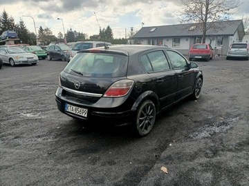 Opel Astra H Hatchback 5d 1.7 CDTI ECOTEC 110KM 2007 Opel Astra 1.7CDTI 110km 07r, zdjęcie 3