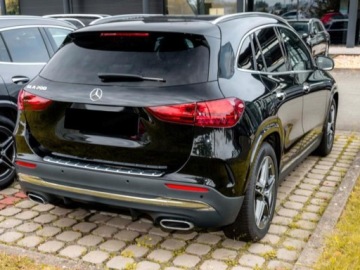 Mercedes GLA II Off-roader Facelifting 1.3 200 163KM 2026 MERCEDES-BENZ GLA 200 AMG Line Suv 1.3 (moc 163 KM) 2026, zdjęcie 3