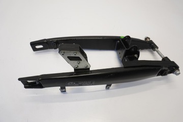 APRILIA SX 125 18- WAHACZ TYŁ + OŚKA