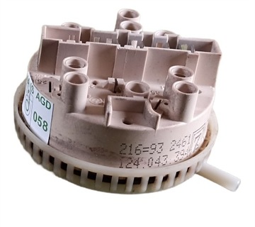 HYDROSTAT PRALKA ELECTROLUX 50223286001