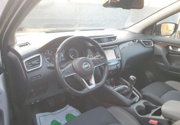 Nissan Qashqai II Crossover Facelifting 1.3 DIG-T 140KM 2021 Nissan Qashqai Panorama Kamera 360 Hands Free GetHelp 1.3 Benzyna, zdjęcie 10