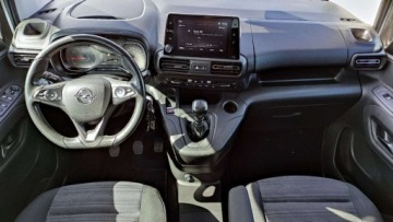 Opel Combo E Kombivan 1.5 Diesel 102KM 2021 Opel Combo LIFE XL 1.5D 102 KM Klimatronik Kamera Navi Tylko 77 tys km Lon, zdjęcie 4