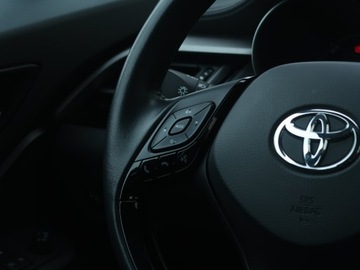 Toyota C-HR I Crossover Facelifting 1.8 Hybrid 122KM 2022 Toyota C-HR 1.8 Hybrid, Serwis ASO, Automat, zdjęcie 20