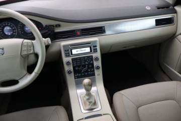 Volvo V70 III Kombi 2.0 145KM 2008 Volvo V70 2.0, GAZ, Xenon, Klima, Klimatronic, zdjęcie 7