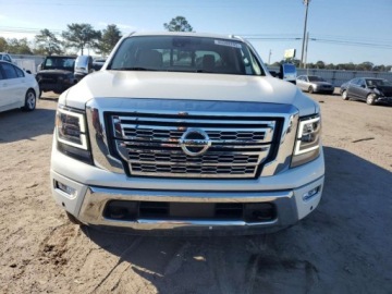Nissan Titan 2021 Nissan Titan Sv 2021 5.6 Benzyna 400KM, zdjęcie 5