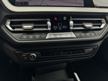 BMW Seria 1 F40 2023 BMW Seria 1 118i M Sport Hamran Kardon Kamera cofania Ambiente CarPlay, zdjęcie 23
