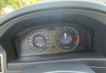 Volvo V70 III Kombi 2.0 TD 136KM 2009 Volvo V70 Volvo V70 2.0D Momentum 2.0 Diesel 136KM, zdjęcie 19