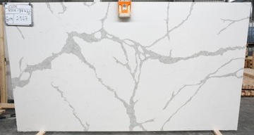 Столешницы для кухни и ванной комнаты - агломерат, кварцевый конгломерат CALACATTA, толщина 3 см.