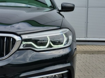 BMW Seria 5 G30-G31 Touring 520d 190KM 2019 BMW 520 2.0d, 190KM, Kamery, zdjęcie 6