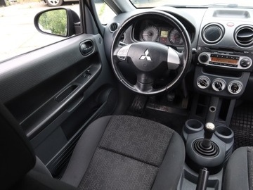 Mitsubishi Colt VI Hatchback 1.3 i 16V CZ3 95KM 2011 Mitsubishi Colt 1.3, Klima,ALU, El. szyby, zdjęcie 5
