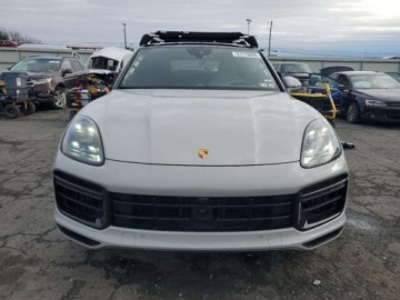 Porsche Cayenne III 2023 Porsche Cayenne TURBO COUPE, 2023r., 4x4, 4.0L 4.0 Benzyna 541KM, zdjęcie 4