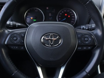 Toyota RAV4 V SUV 2.5 Hybrid Dynamic Force 218KM 2019 Toyota RAV 4 2.5 Hybrid, Salon Polska, Serwis ASO, zdjęcie 17