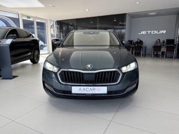 Skoda Octavia III Kombi Facelifting 2.0 TDI 150KM 2020 Skoda Octavia Style / HUD / Ambiente / Kamera / Bl, zdjęcie 5