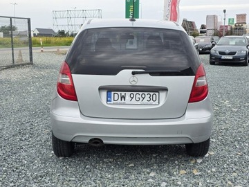 Mercedes Klasa A W169 Limuzyna 2.0 180 CDI 109KM 2011 Mercedes A 180 2.0CDi 109KM 2011 Klimatyzacja, zdjęcie 7