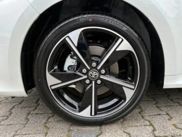 Toyota Yaris IV Hatchback Facelifting 1.5 Hybrid Dynamic Force 130KM 2026 Executive 1.5 Hybrid 130KM | Podgrzewane fotele!, zdjęcie 17