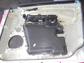 PANEL BOK DVEŘE LEVÝ PŘEDNÍ VOLVO XC60 I 2011 2.0D D5