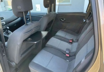 Renault Grand Scenic II 2013 Renault Grand Scenic Renault Grand Scenic ENERGY TCe 130 SampS Paris 1.2, zdjęcie 20