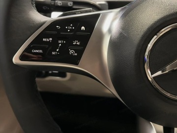 Mercedes GLB SUV 1.3 200 163KM 2025 MERCEDES-BENZ GLB 200 Progressive 1.3 163KM, zdjęcie 4