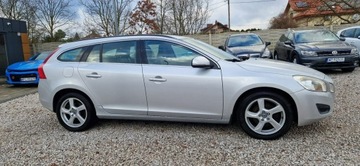 Volvo V60 I Kombi 1.6 DRIVe 115KM 2011 Volvo V60 Super Stan Bezwypadkowy, zdjęcie 12